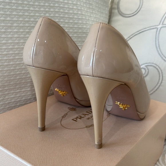 PRADA Pumps size 39.5 Calzature Donna, Vernice Basic, Cipria/Nude - Picture 7 of 17